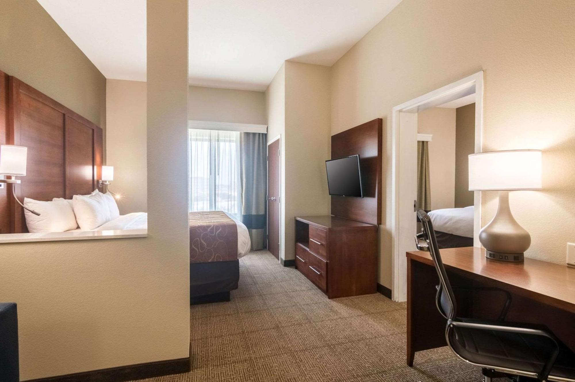 Comfort Suites Meridian And I-40 Oklahoma City Bagian luar foto