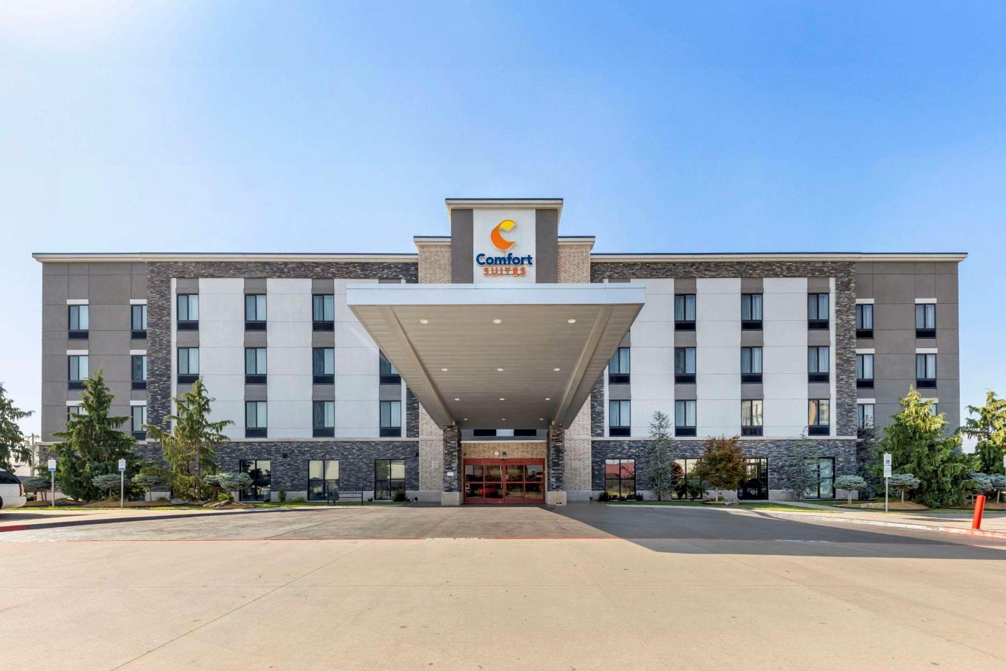 Comfort Suites Meridian And I-40 Oklahoma City Bagian luar foto