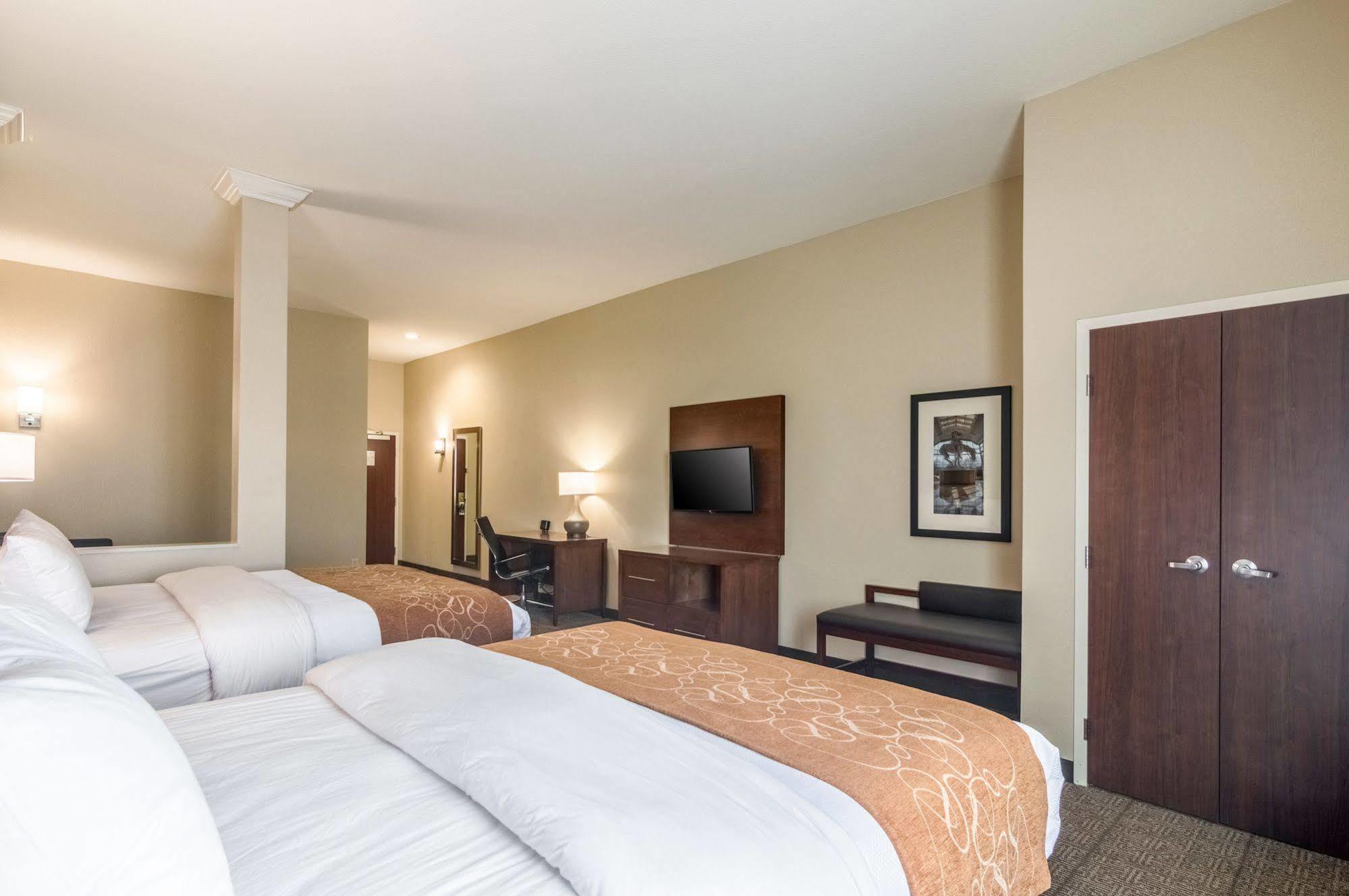 Comfort Suites Meridian And I-40 Oklahoma City Bagian luar foto